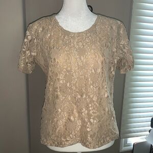 Elegant Lace Beige Top, Large, Stretchy P2P 20”-23”